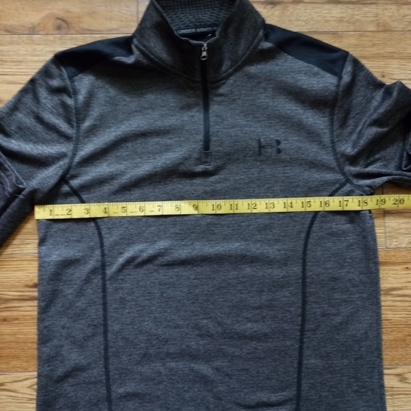 Under Armour cold gear fitted long sleeves - Picture 7 of 7